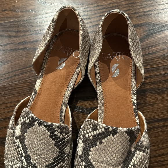Franco Sarto Snake Print Flats - Picture 5 of 6